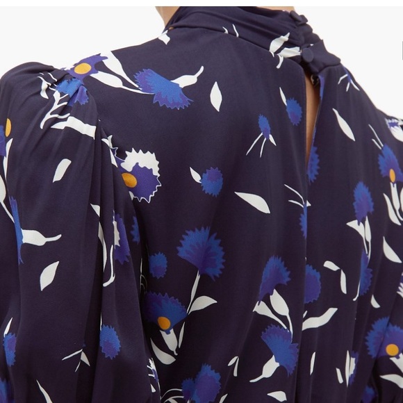 I bought it in 2019 but have never worn it by now. Stored in good condition. - Picture 3 of 6